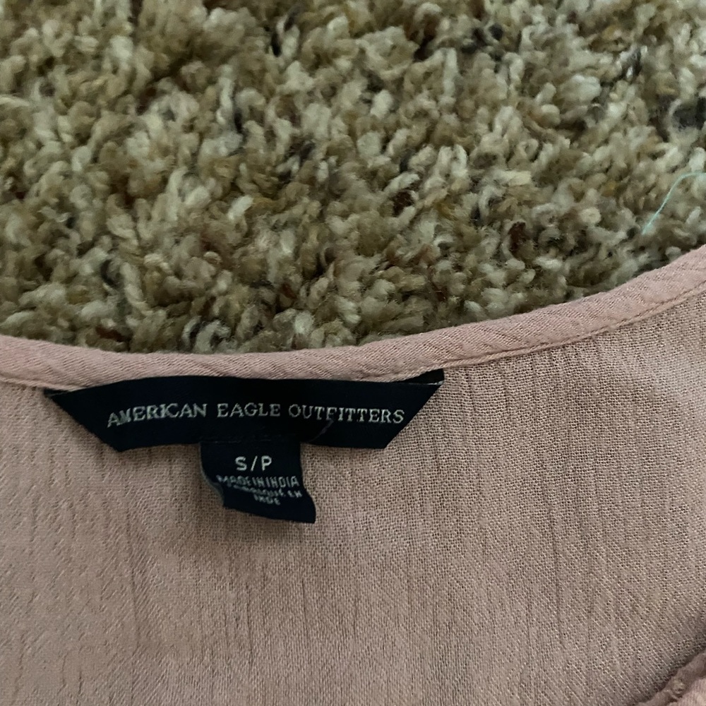 American Eagle boho pink top